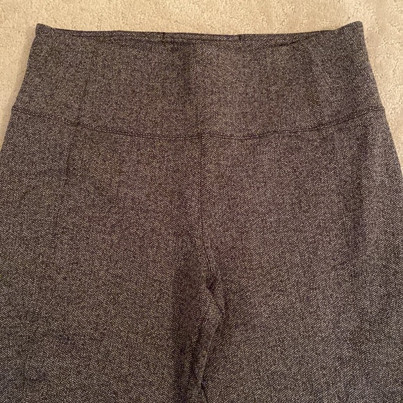 Athleta Delancey Herringbone Tight - Picture 5 of 8